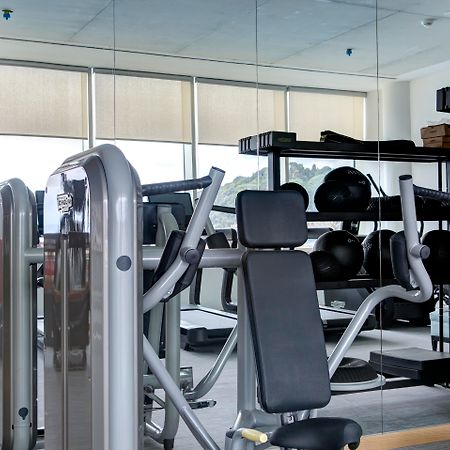 Rixos Premium Dubrovnik Hotel Bagian luar foto A gym in a hotel